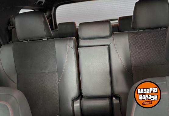 Camionetas - Toyota SW4 GR SPORT 4X4 2.8 2025 Diesel 10000Km - En Venta