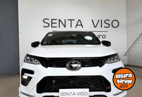 Camionetas - Toyota SW4 GR SPORT 4X4 2.8 2025 Diesel 10000Km - En Venta