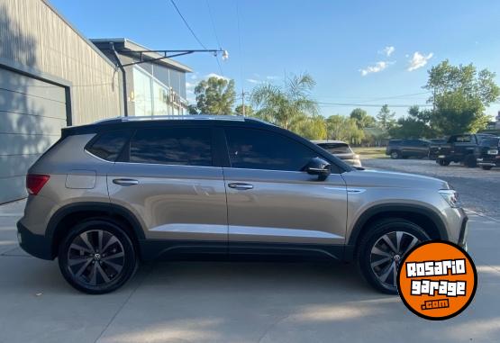 Autos - Volkswagen Taos Highline Hero 250tsi 2022 Nafta 71000Km - En Venta