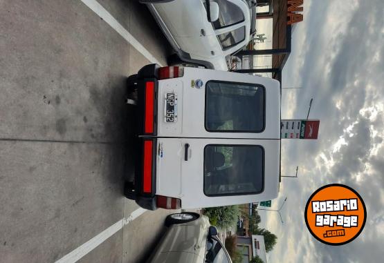 Utilitarios - Fiat Fiorino 2013 GNC 245000Km - En Venta