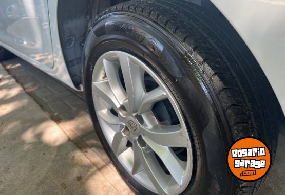 Autos - Renault Sandero Privilege 2017 Nafta  - En Venta