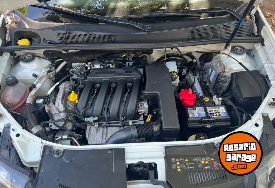 Autos - Renault Sandero Privilege 2017 Nafta  - En Venta