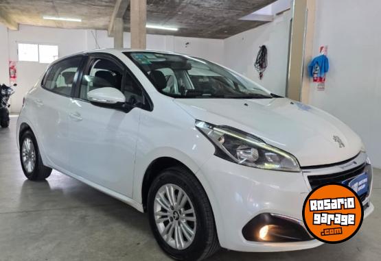 Autos - Peugeot 208 Allure 1.6 2018 Nafta 110000Km - En Venta