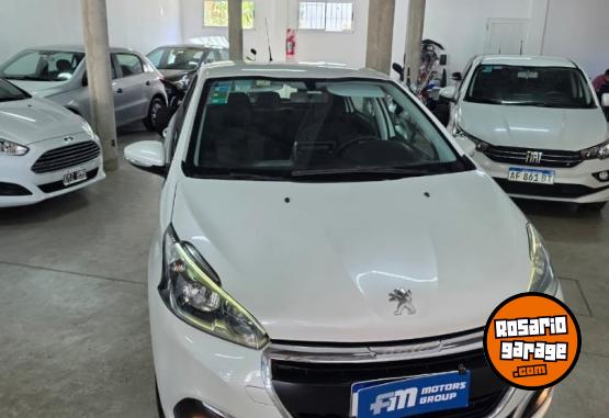 Autos - Peugeot 208 Allure 1.6 2018 Nafta 110000Km - En Venta