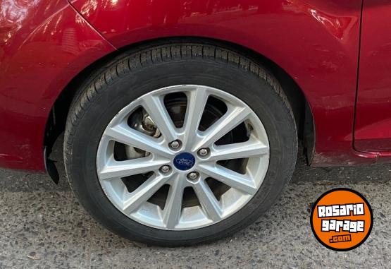 Autos - Ford Fiesta se plus automatico 2018 Nafta 60000Km - En Venta