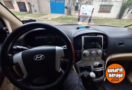 Utilitarios - Hyundai h1 2011 Diesel 230000Km - En Venta