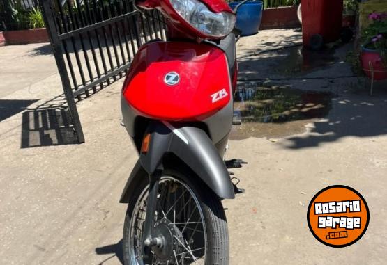 Motos - Zanella Zb 110 2023 Nafta 5000Km - En Venta