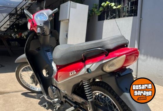 Motos - Zanella Zb 110 2023 Nafta 5000Km - En Venta