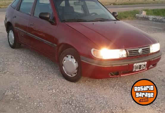 Autos - Volkswagen Pointer 1995 Nafta 300000Km - En Venta