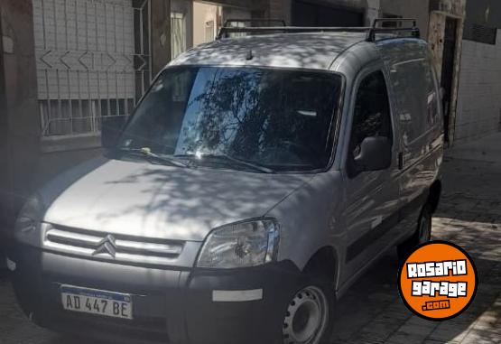 Utilitarios - Citroen Berlingo 2019 GNC 160000Km - En Venta