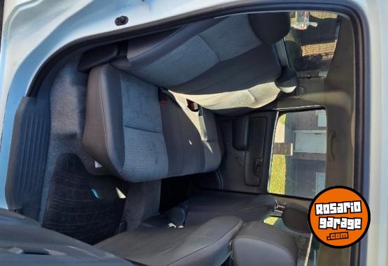 Camionetas - Toyota Hilux 2.5 CD DX Pack 4x2 2013 Diesel 442000Km - En Venta