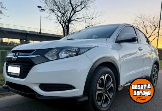 Autos - Honda Hrv lx 2da mano permuto 2015 Nafta 130000Km - En Venta