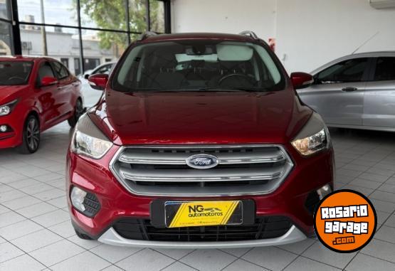Camionetas - Ford Kuga SEL 2017 Nafta 100000Km - En Venta