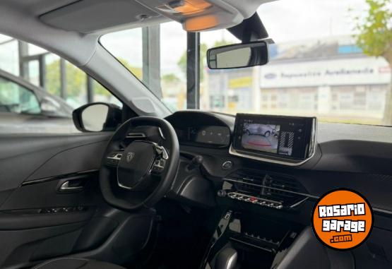 Autos - Peugeot 208 Allure Pack 2025 Nafta 4000Km - En Venta