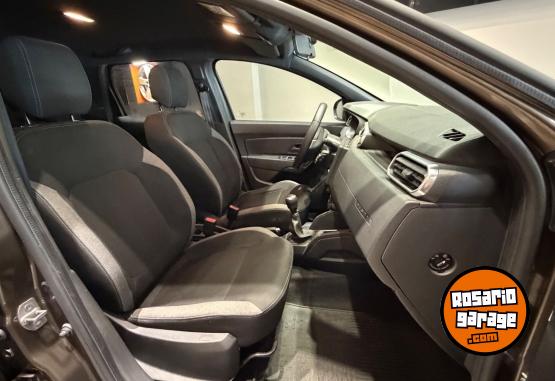 Autos - Renault Duster 2022 Nafta 114000Km - En Venta