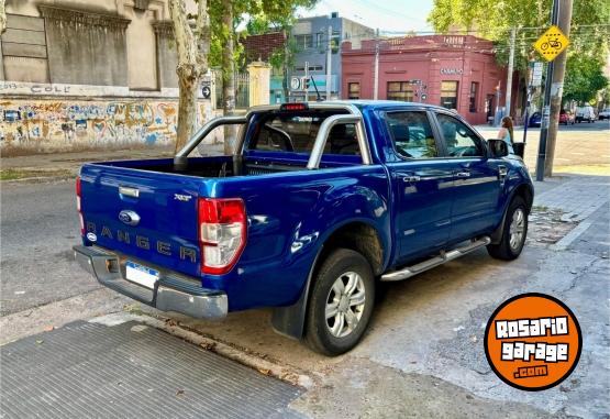 Camionetas - Ford Ranger Xlt 3.2 2022 Diesel 61500Km - En Venta