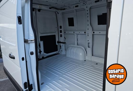Utilitarios - Renault Master L1h1 2026 Nafta 0Km - En Venta