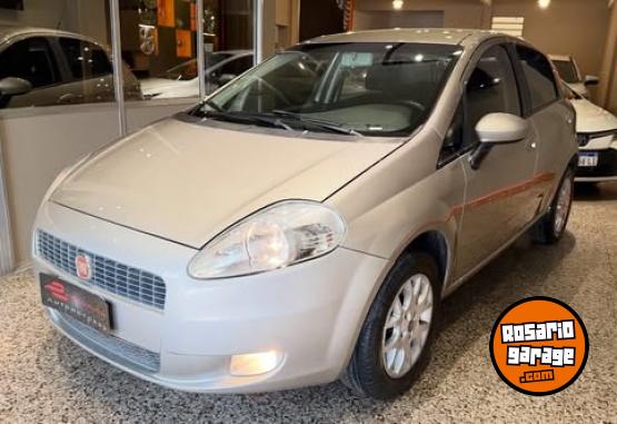 Autos - Fiat Punto ELX 2010 Nafta 135000Km - En Venta
