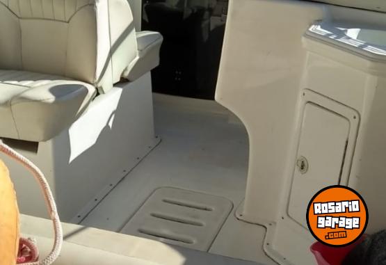 Embarcaciones - Cuddy Naval Center 210, Acepto veh�culo. - En Venta