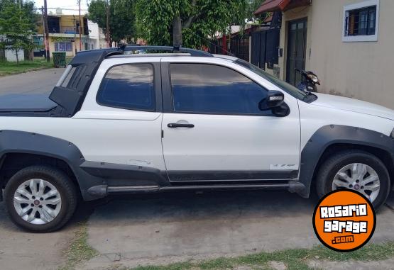 Camionetas - Fiat Strada 2013 GNC 180000Km - En Venta