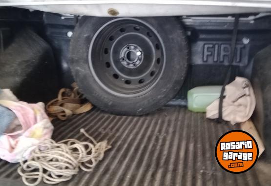 Camionetas - Fiat Strada 2013 GNC 180000Km - En Venta