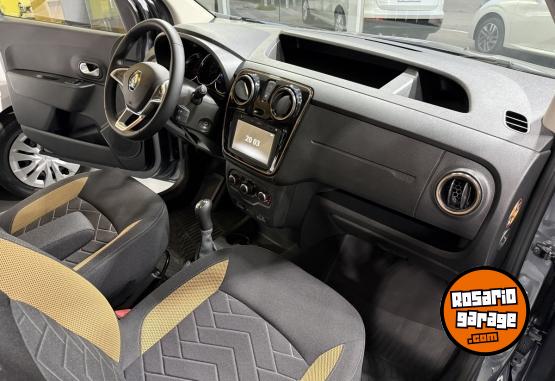 Utilitarios - Renault Kangoo Stepway 1.6 SCe 2026 Nafta 0Km - En Venta