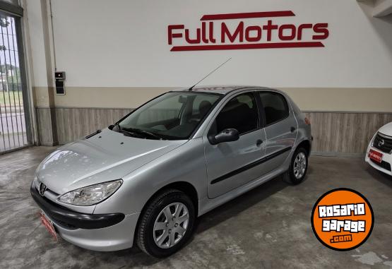 Autos - Peugeot 206 2011 Nafta 147100Km - En Venta