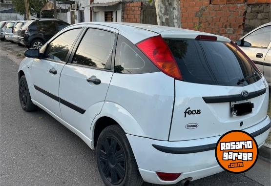 Autos - Ford Focus 2005 GNC 111111Km - En Venta