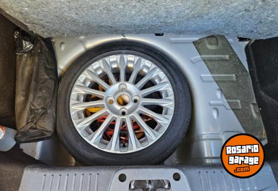 Autos - Ford Fiesta Kinetic 2016 Nafta 103000Km - En Venta