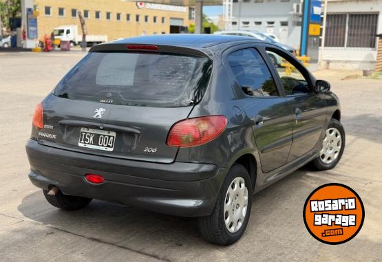 Autos - Peugeot 206 2010 GNC 220000Km - En Venta