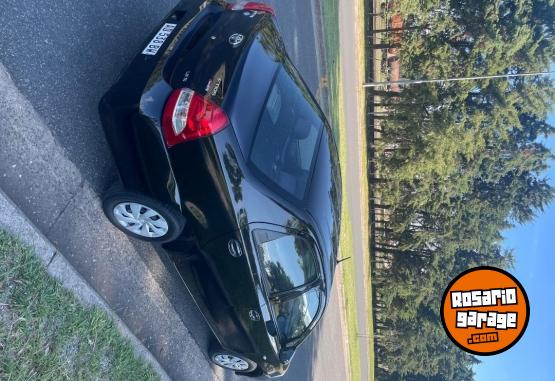 Autos - Toyota Etios 2019 Nafta 120000Km - En Venta