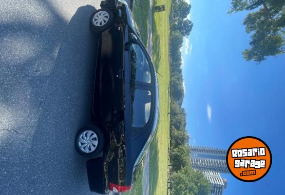 Autos - Toyota Etios 2019 Nafta 120000Km - En Venta