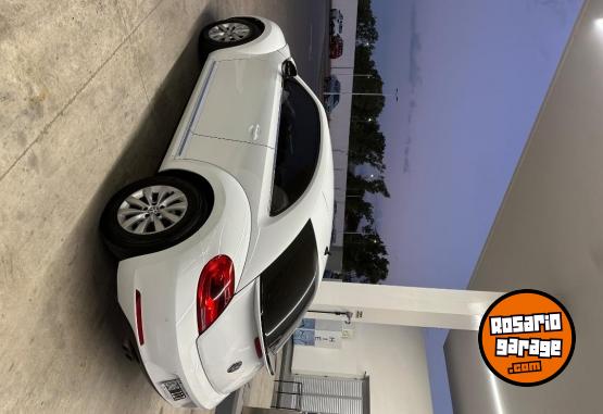 Autos - Volkswagen New beetle 2015 Nafta 137000Km - En Venta