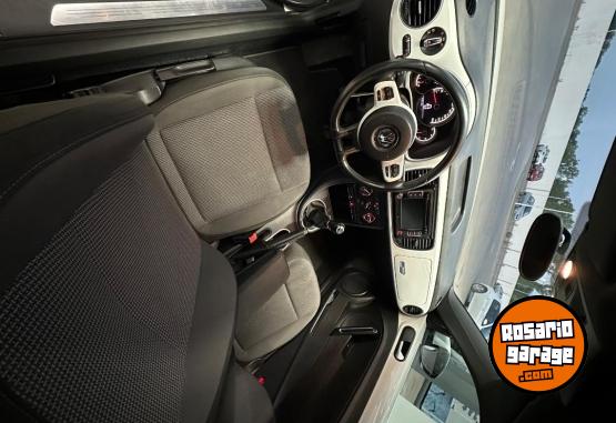 Autos - Volkswagen New beetle 2015 Nafta 137000Km - En Venta