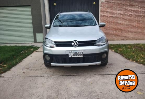 Autos - Volkswagen Suran cross 2014 GNC 180000Km - En Venta