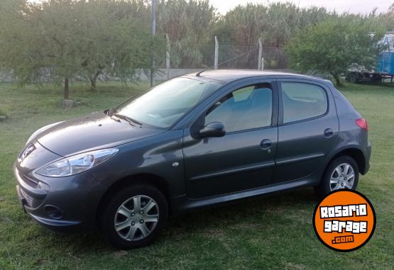 Autos - Peugeot Allure 2015 Nafta 84000Km - En Venta