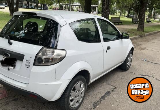 Autos - Ford Ka viral 2013 Nafta 101000Km - En Venta