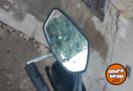 Motos - Motomel Skua Silver Edition 150cc 2021 Nafta 9500Km - En Venta