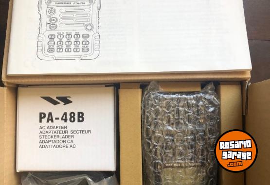 Electr�nica - Handy YAESU y cabezal aeron�utico - En Venta