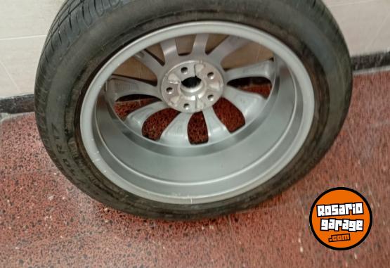 Accesorios para Autos - Vendo llanta Cruze LTZ - En Venta