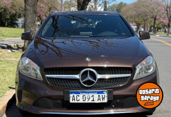 Autos - Mercedes Benz A200 2018 Nafta 62000Km - En Venta