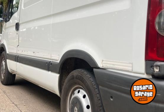 Utilitarios - Renault Master furg�n corto alto 2010 Diesel 600000Km - En Venta