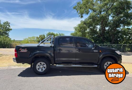 Camionetas - Toyota Hilux 2012 Diesel 205000Km - En Venta