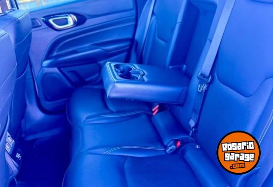 Camionetas - Jeep Compass Serie S 2025 Nafta 11000Km - En Venta