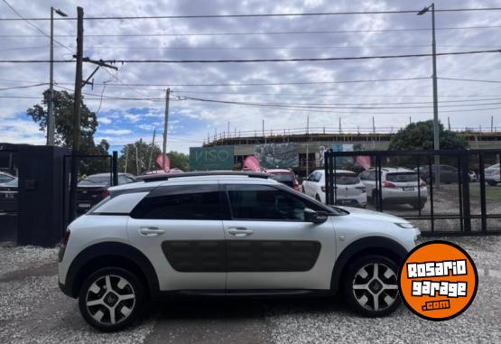 Autos - Citroen CACTUS 1.2 SHINE 2018 Nafta  - En Venta