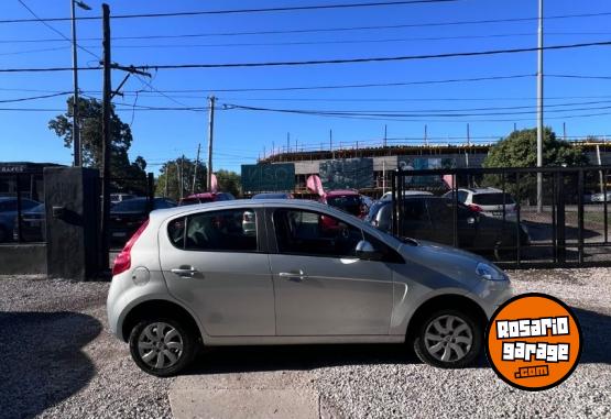 Autos - Fiat PALIO 1.4 ATRACCTIVE 2015 Nafta  - En Venta