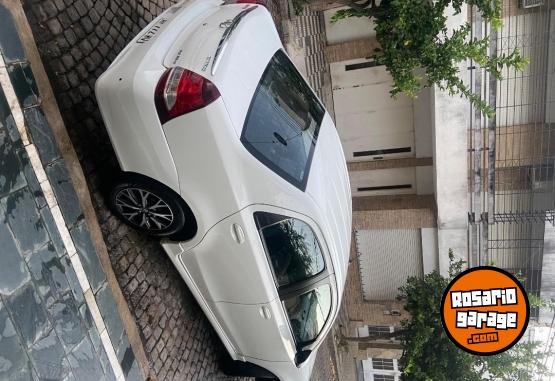 Autos - Toyota Etios 2022 Nafta 90000Km - En Venta