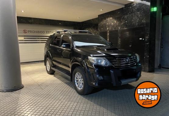 Camionetas - Toyota Hilux Sw4 2013 Diesel 220000Km - En Venta