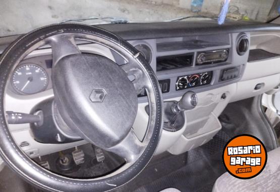 Utilitarios - Renault Master 2012 Diesel 301000Km - En Venta