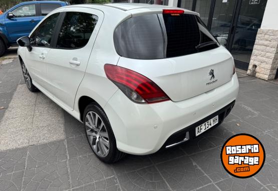 Autos - Peugeot 308 2022 Diesel 80000Km - En Venta